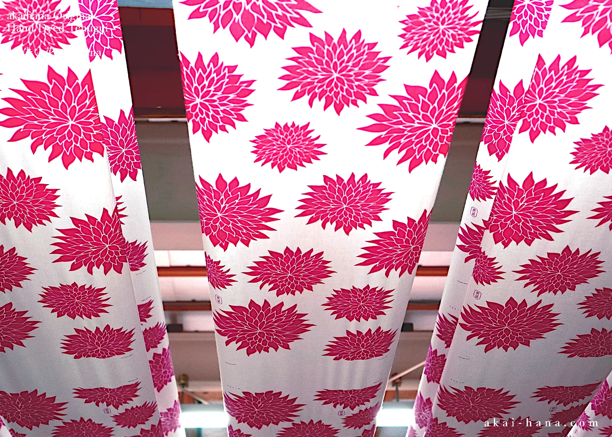 akaihana Original Tenugui, Dahlia Pink, Japanese Hand Dyed ⦿tnor0004