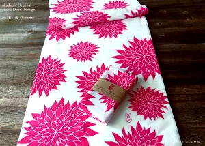 akaihana Original Tenugui, Dahlia Pink, Japanese Hand Dyed ⦿tnor0004