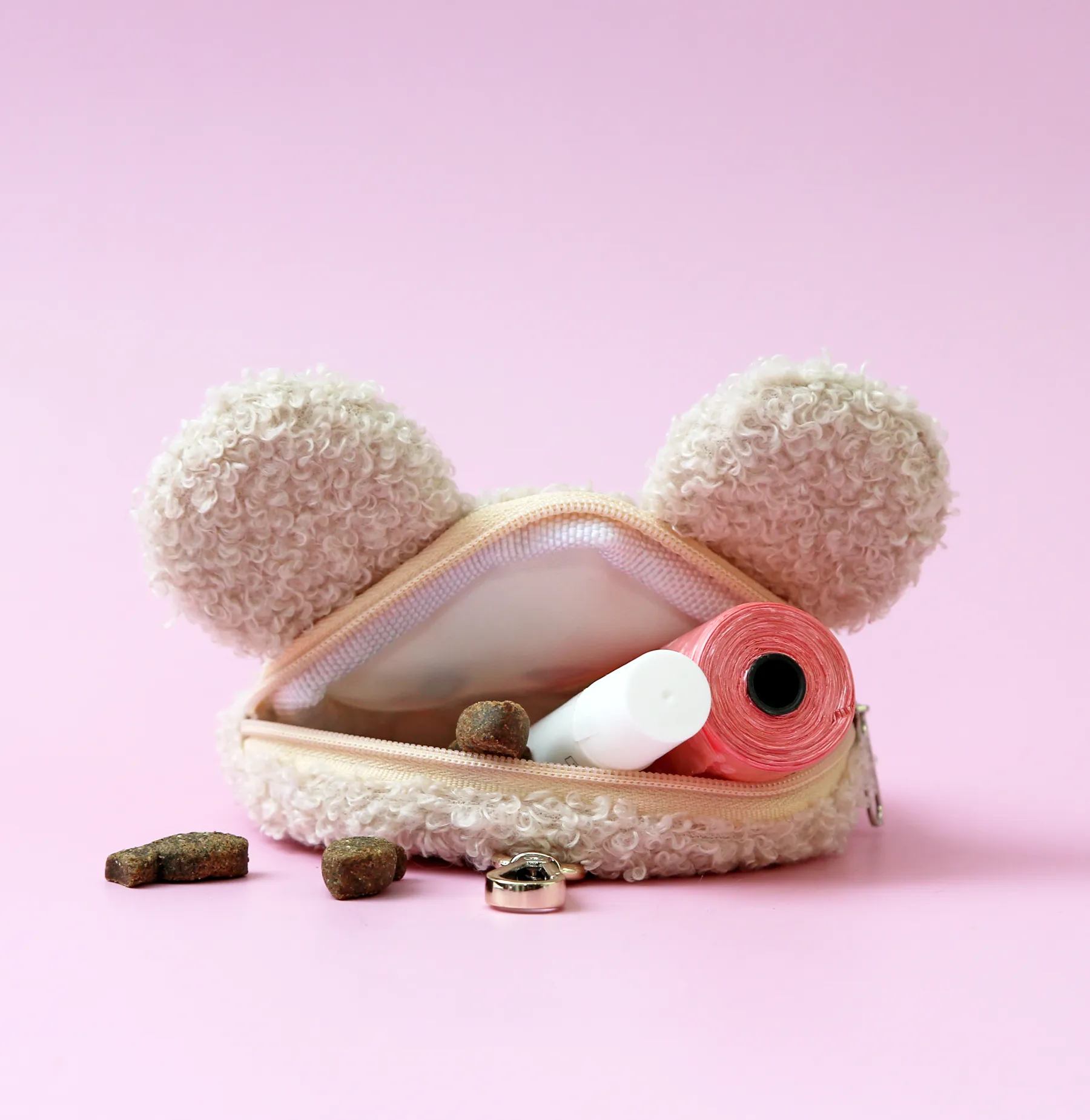 Baga-kuma coin bag •ᴥ• ふわふわクマ ✦RARE✦