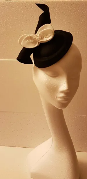Black Pillbox felt Hat fascinator #Black hat with White felt leaves Ascot hat fascinator
