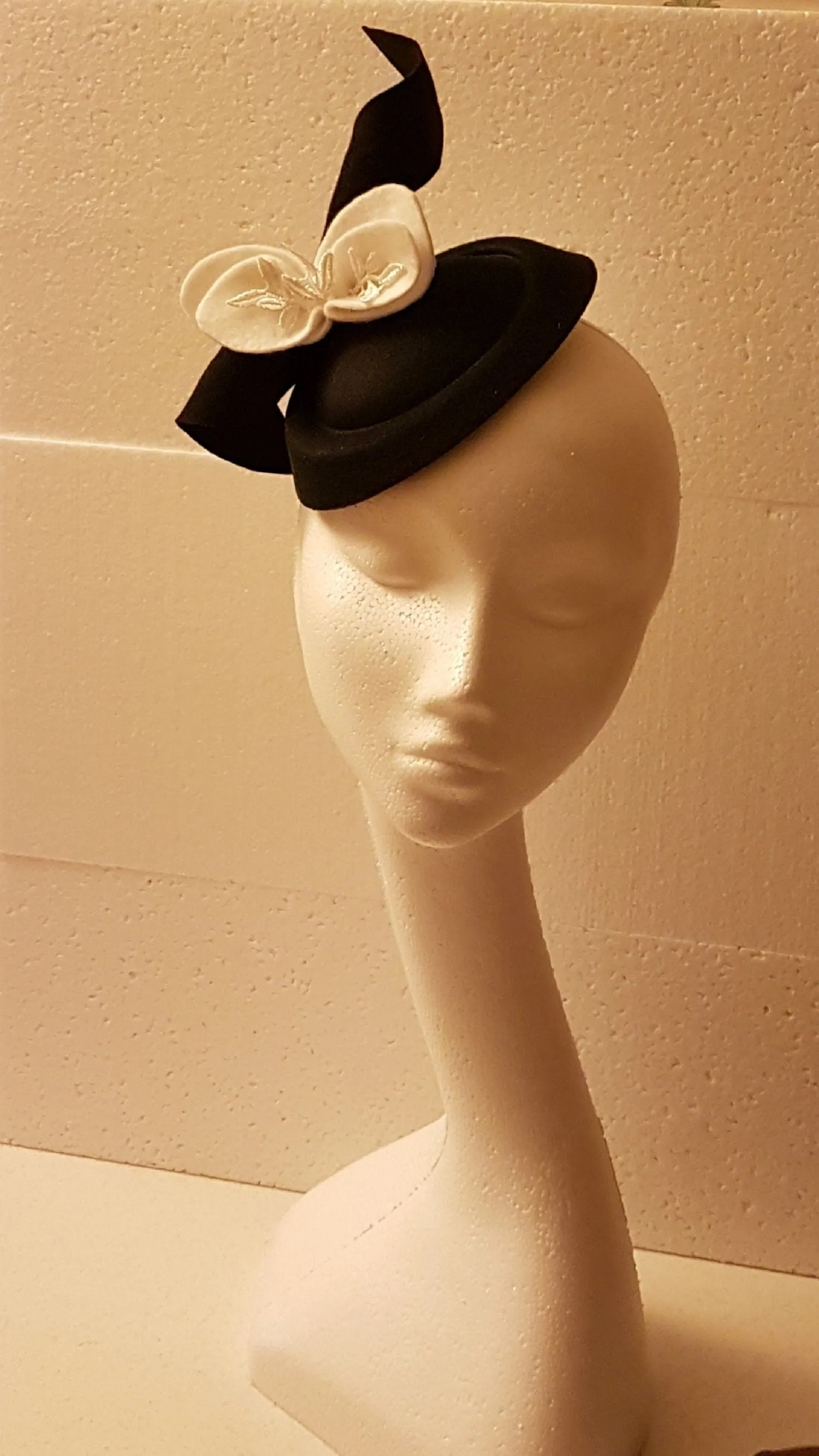 Black Pillbox felt Hat fascinator #Black hat with White felt leaves Ascot hat fascinator
