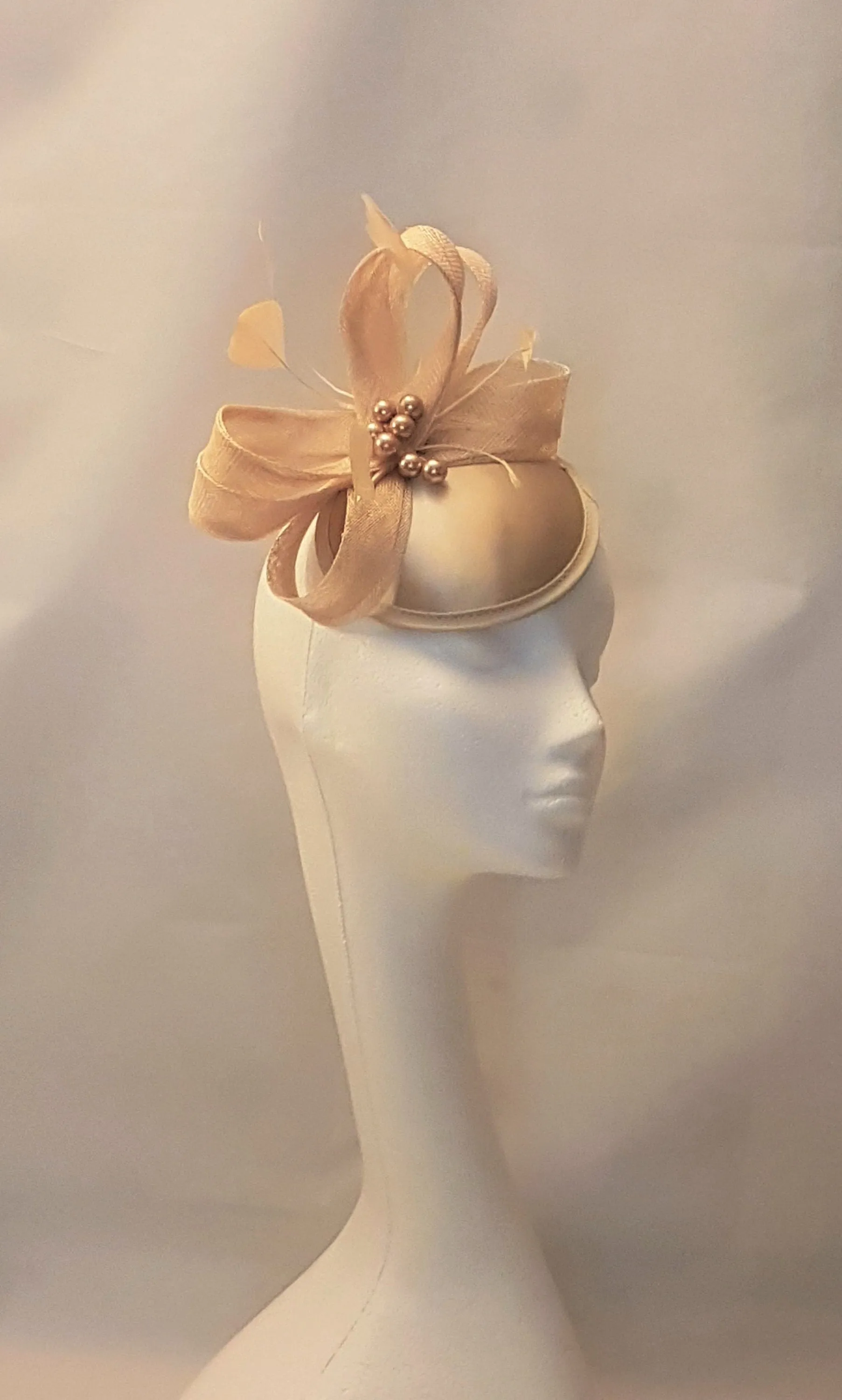 CHAMPAGNE/LATTE FASCINATOR Hat.Silver grey, Blush Pink, Navy, Ascot hat Wedding Race Cocktail Church hat