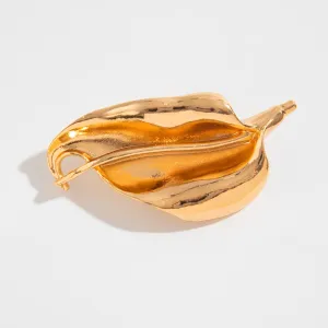 Chic Pleated Leaf Pin Brooch