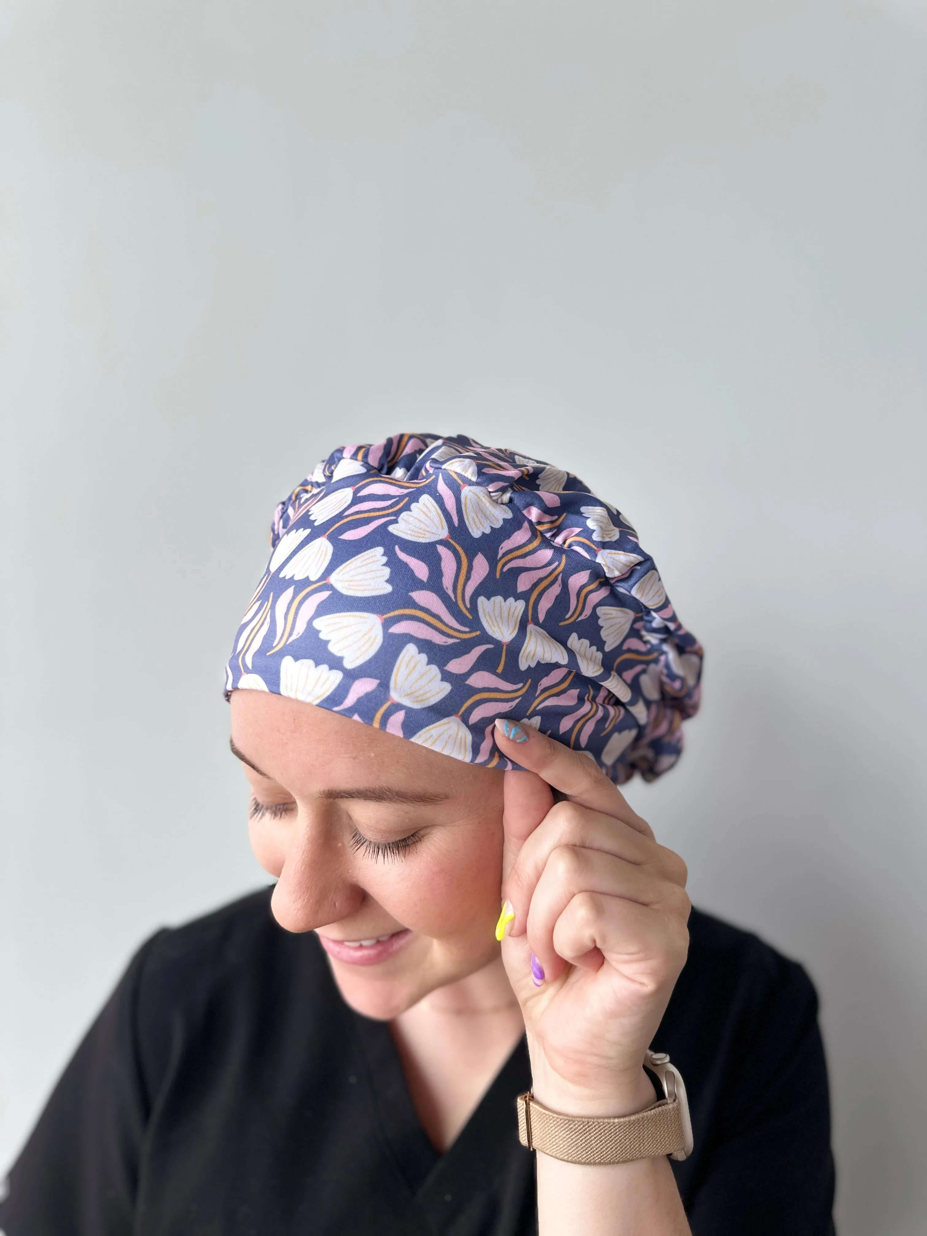 DuoStyle Scrub Hat - Tulips