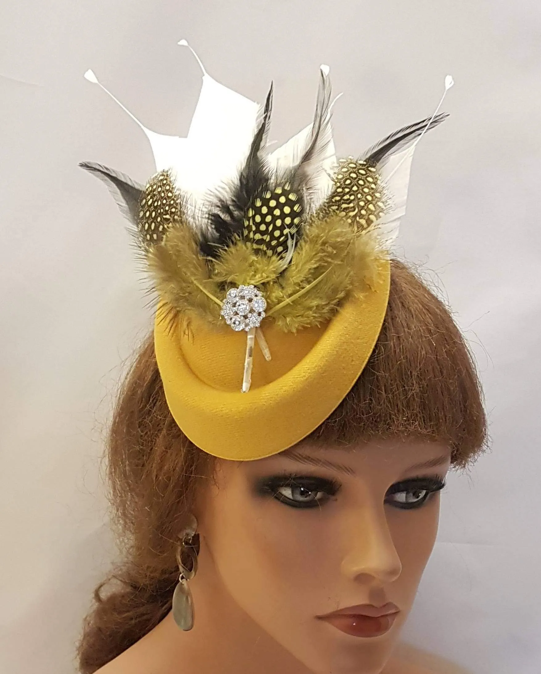 Fascinator Hat Mustard Gold Pillbox Hat fascinator #Mustard Gold Feather hat Ascot derby Wedding Race Cocktail Ladies Church hat fascinator