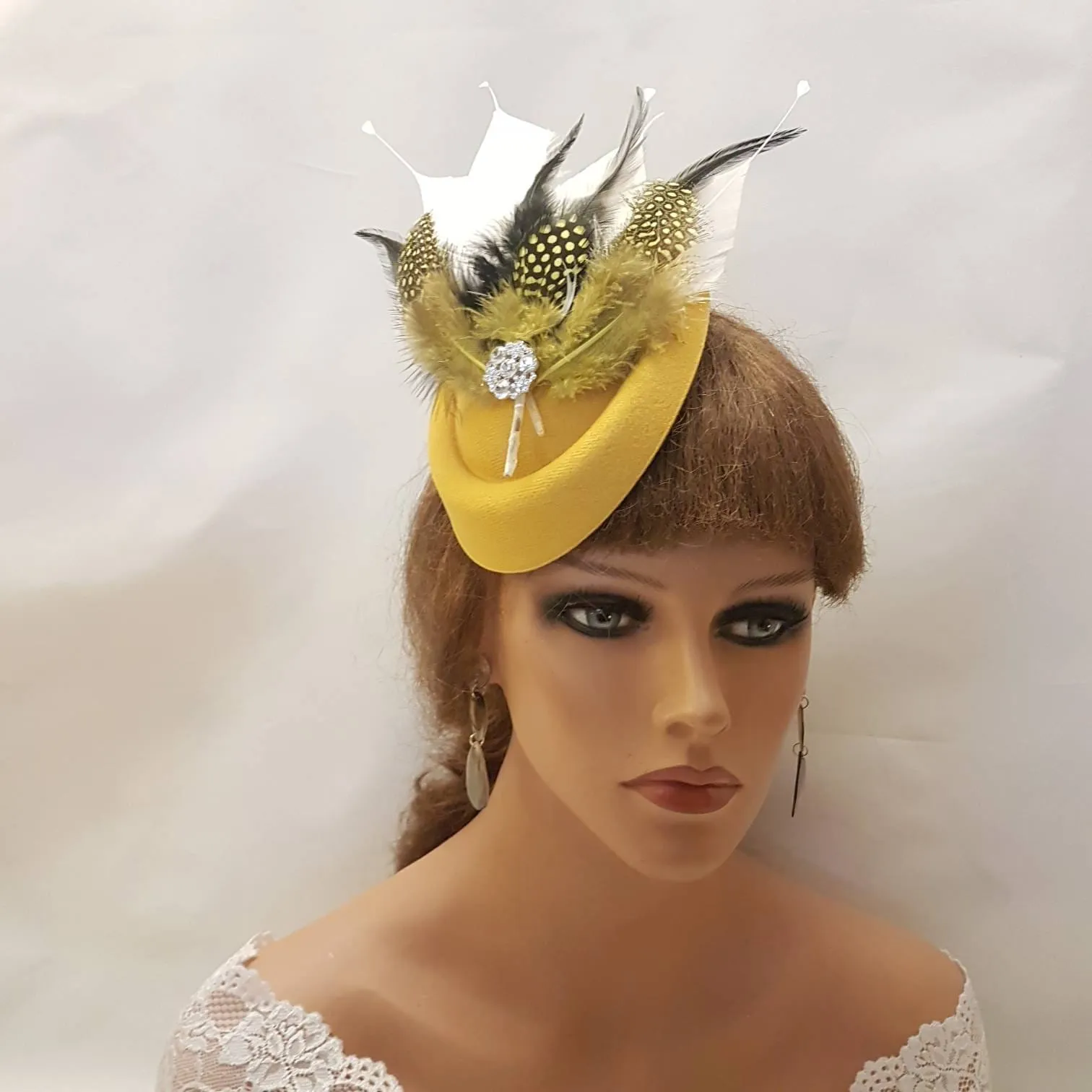 Fascinator Hat Mustard Gold Pillbox Hat fascinator #Mustard Gold Feather hat Ascot derby Wedding Race Cocktail Ladies Church hat fascinator