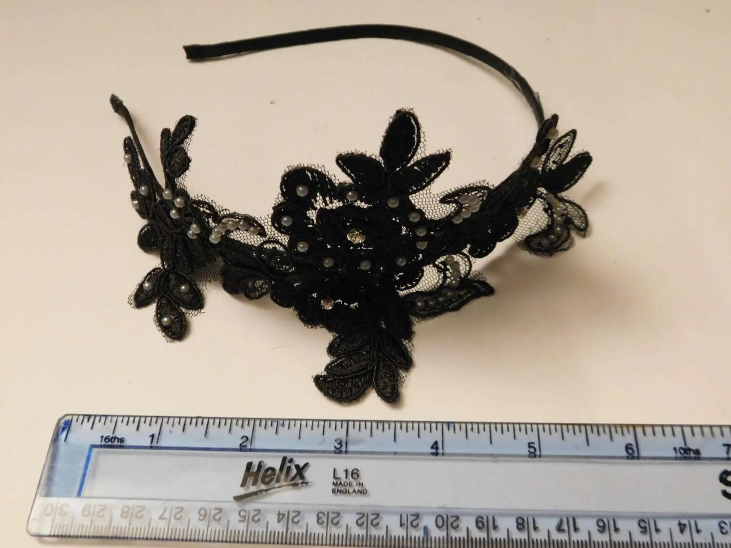 Fascinator Vintage Red, Black Lace Headband Fascinator
