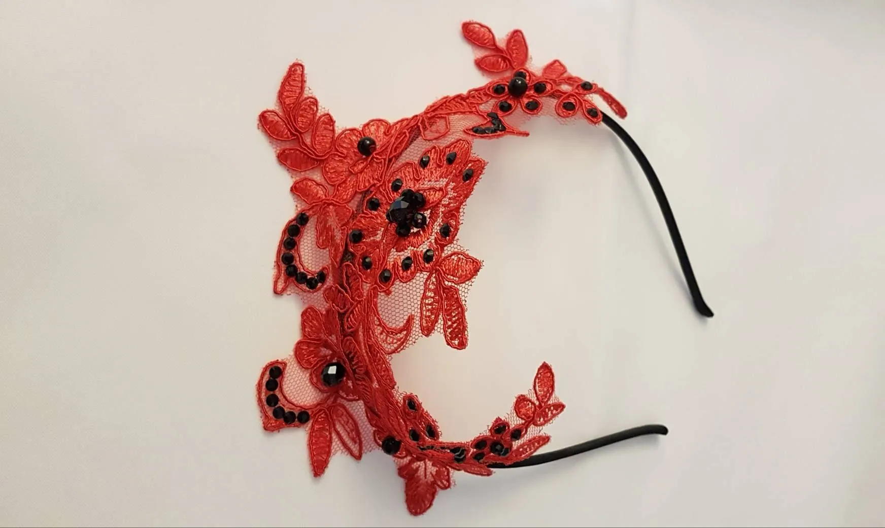 Fascinator Vintage Red, Black Lace Headband Fascinator