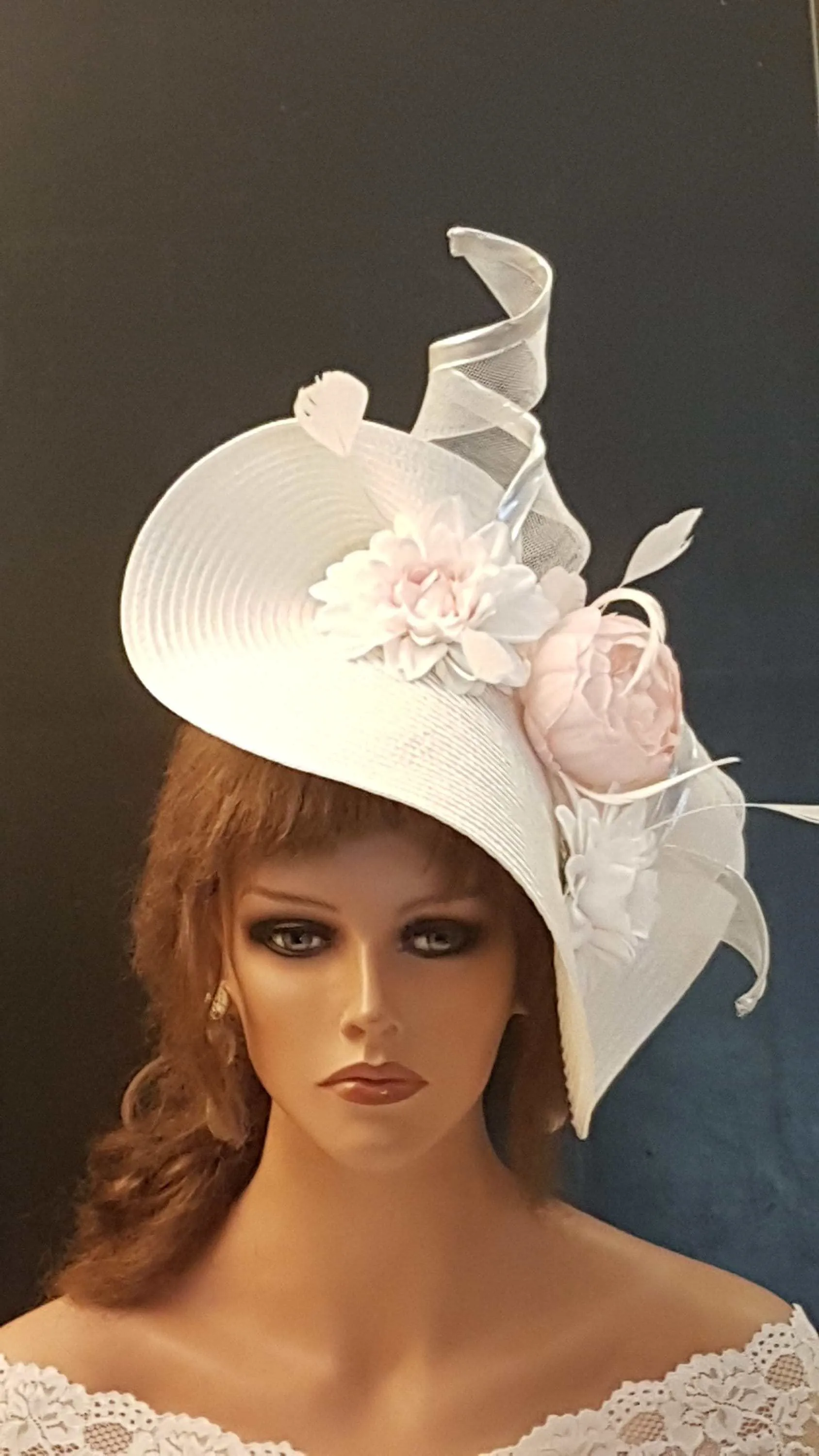 Hats & Fascinators for Mother of the Bride Pink & White hat fascinator large saucer Hatinator Kentucky Derby Ascot Race Wedding Cocktail Party hat