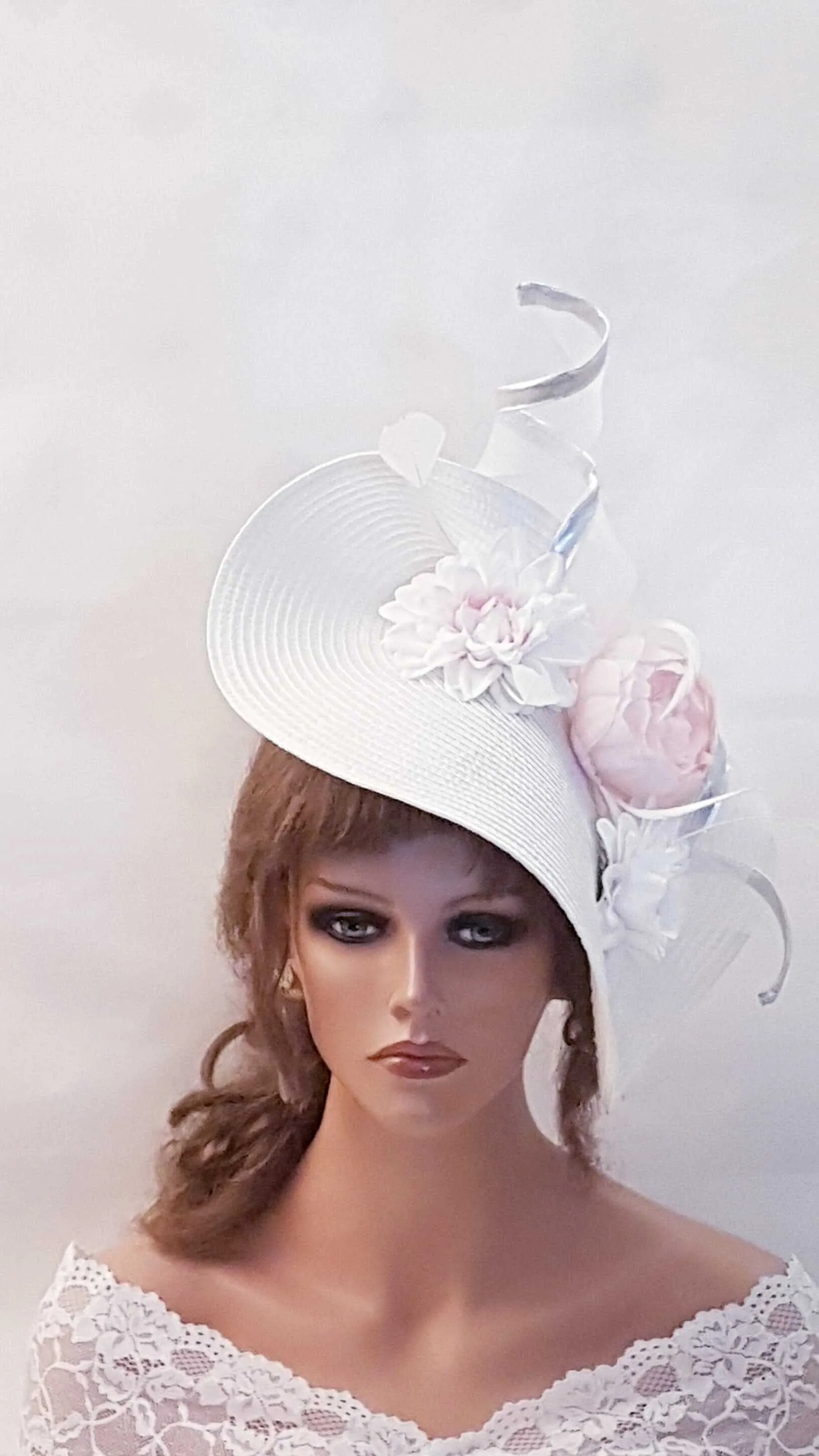Hats & Fascinators for Mother of the Bride Pink & White hat fascinator large saucer Hatinator Kentucky Derby Ascot Race Wedding Cocktail Party hat