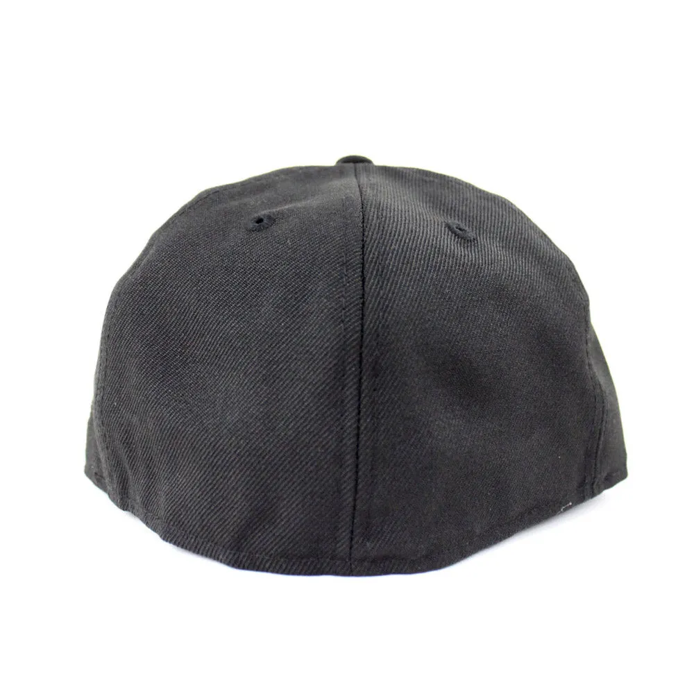 Looney Tunes New Era 59FIFTY Fitted Hat (Black Gray Under Brim)