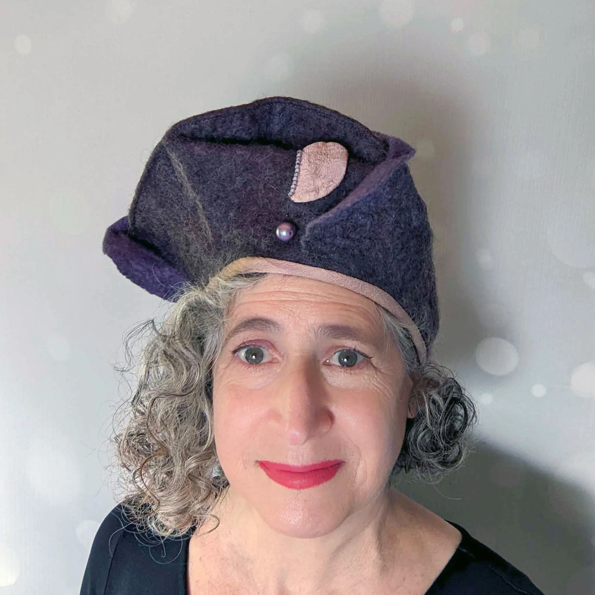Purple Exclamation Mark Beret