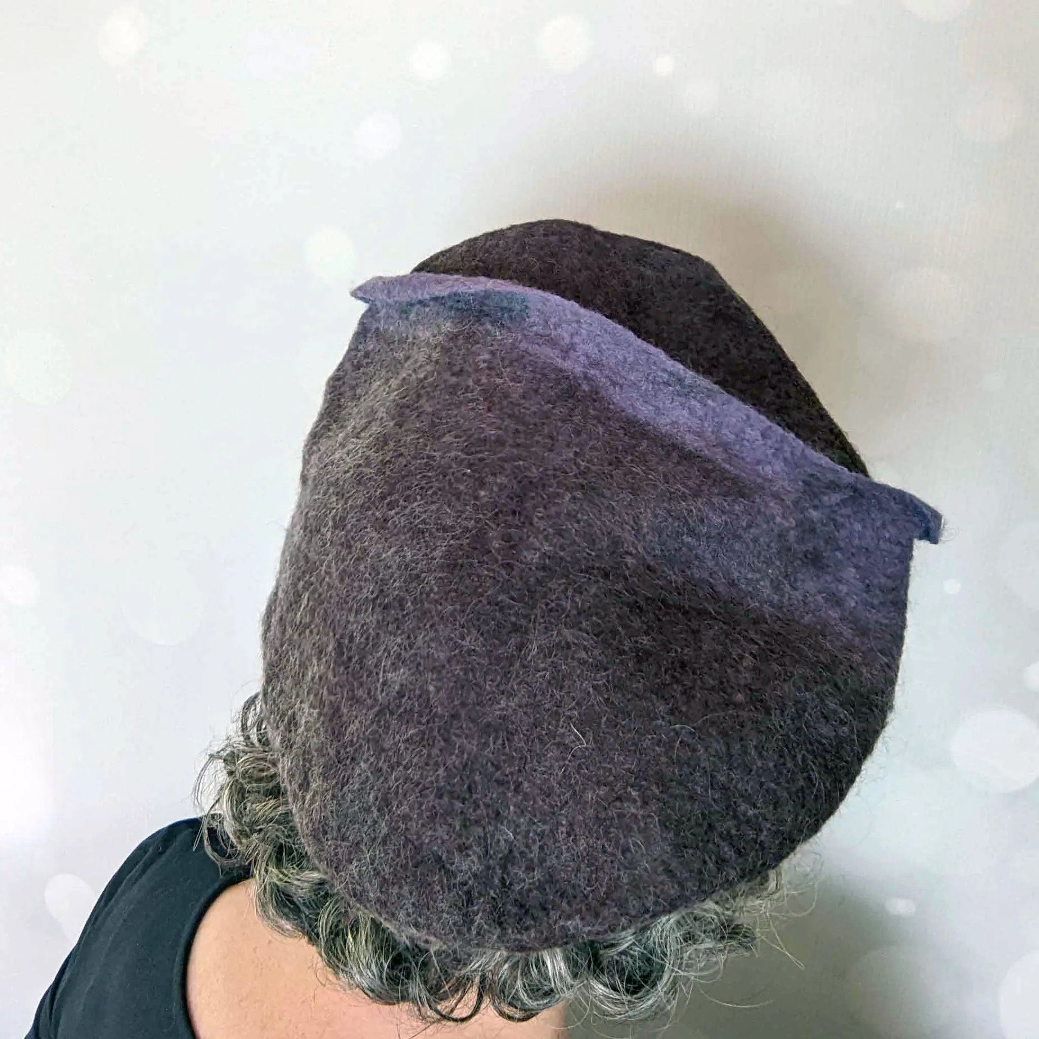 Purple Exclamation Mark Beret