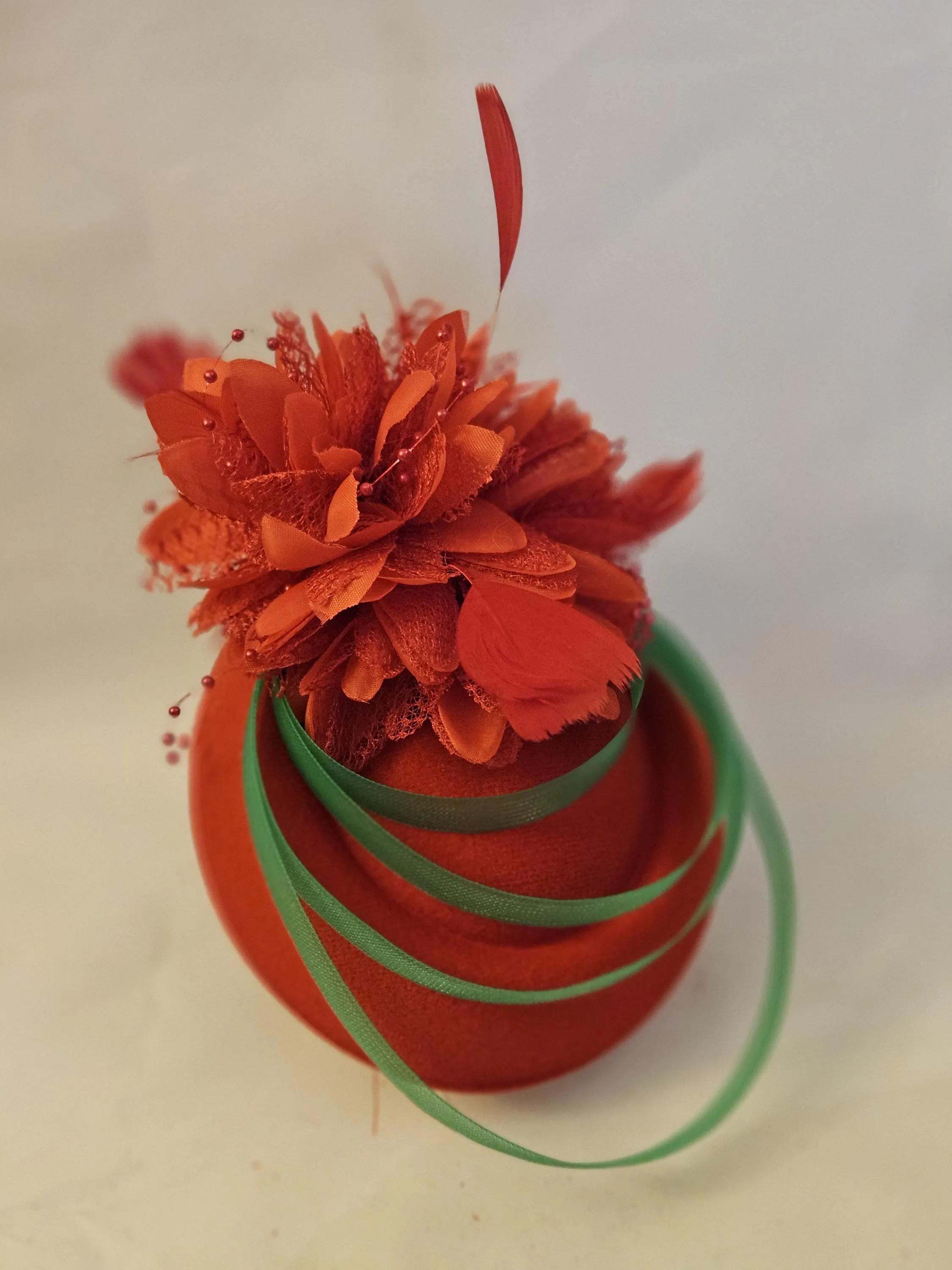RED & GREEN Hat Fascinator Wedding,Royal Ascot Race Hats. Red hat