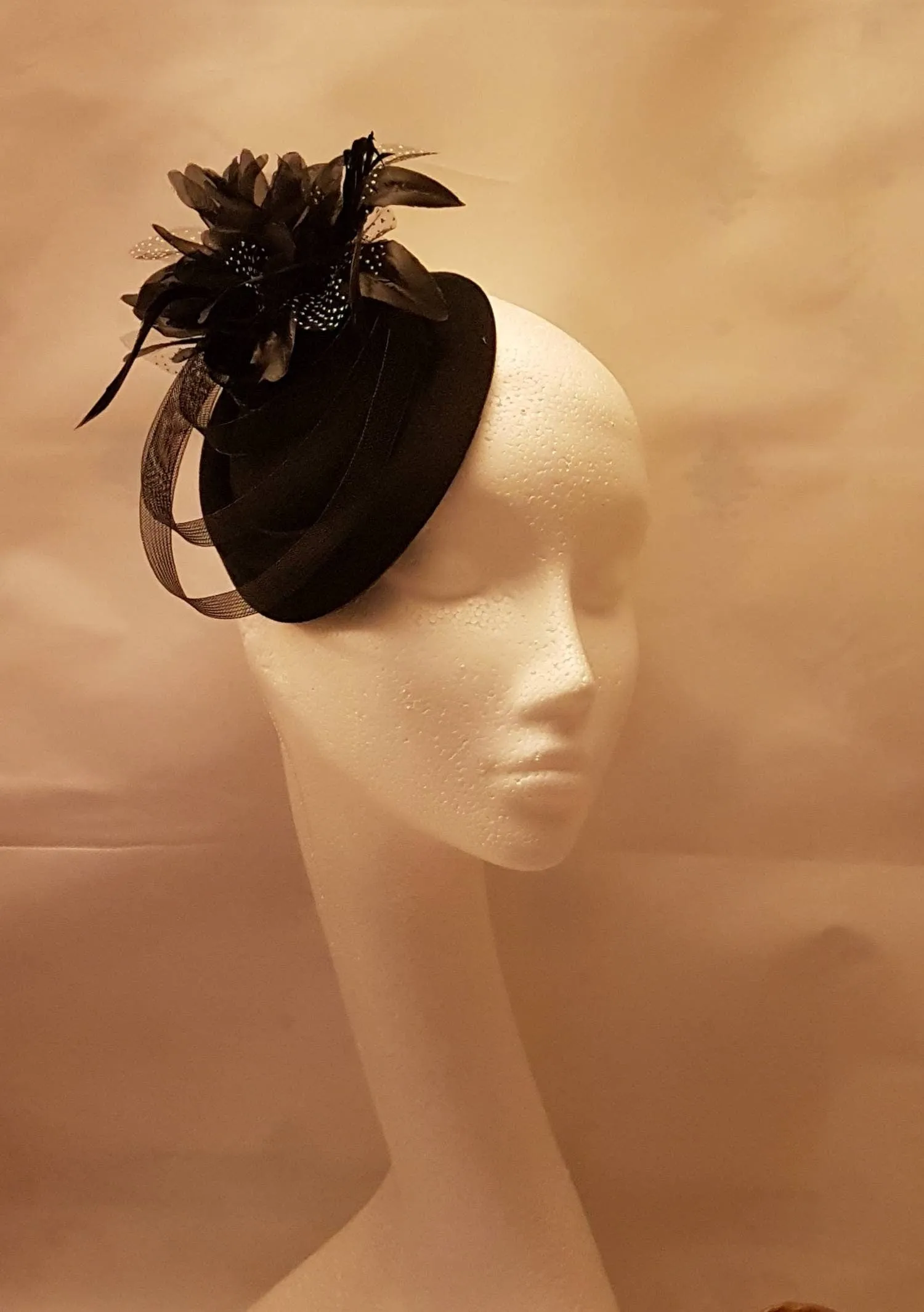 RED & GREEN Hat Fascinator Wedding,Royal Ascot Race Hats. Red hat