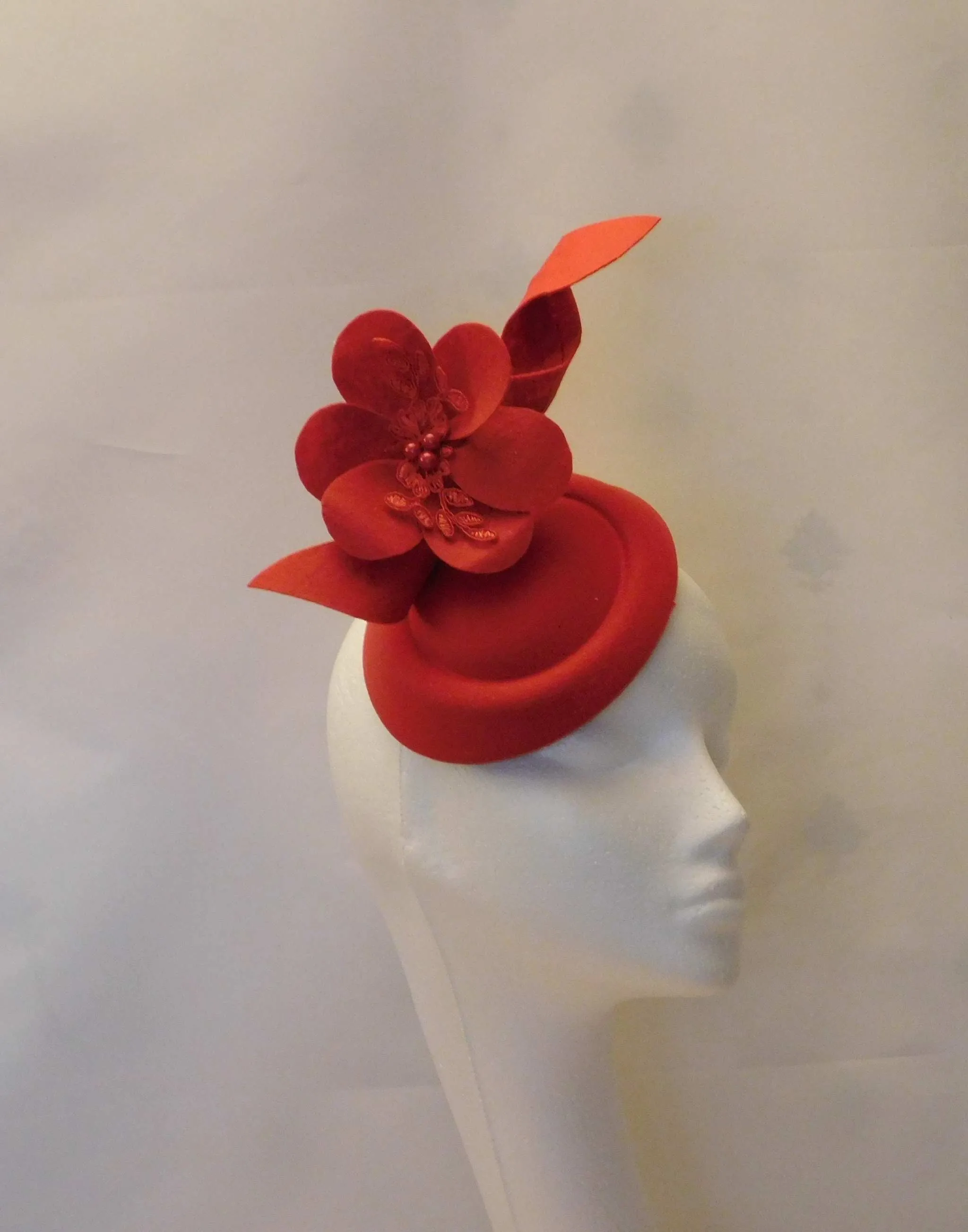 Red fascinator hat Felt flower and swirl Fascinator for Ascot,Wedding,Race,Cocktail parties
