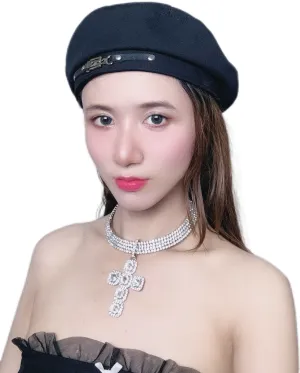 Regal Buckle Beret