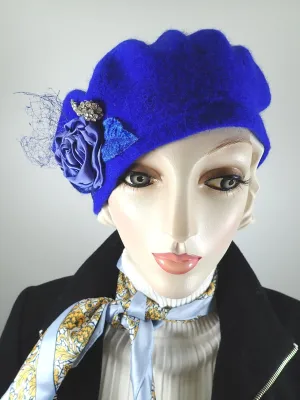 Womens royal blue Hat. Wool felt Hat. Felted Wool tam hat. Warm Winter Hat. Ladies blue Tam. Classic Beret for women. Wool beret hat.