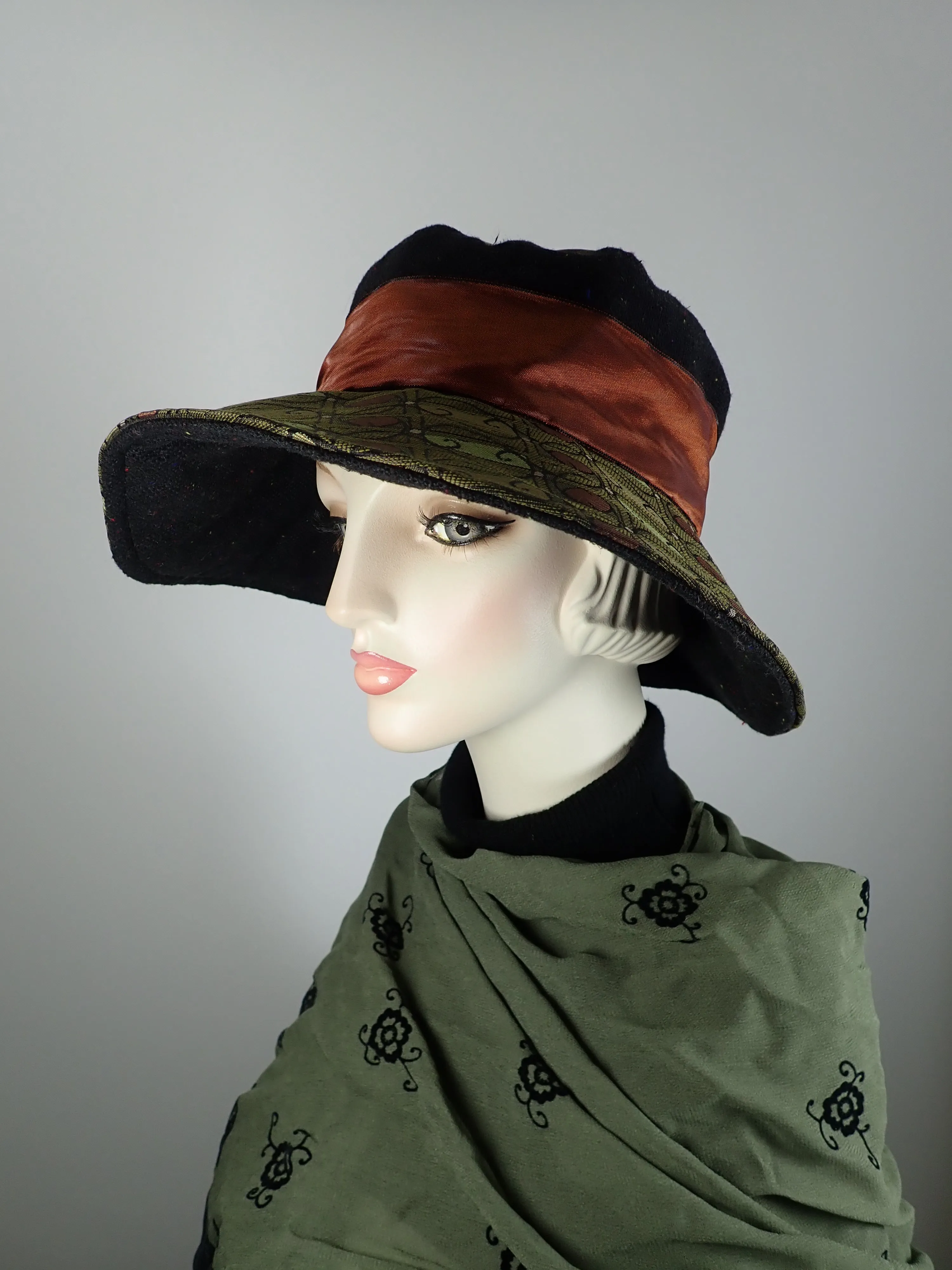 Wool Wide Brim Womens Hat. Ladies Green and Black Warm Winter Brim Hat. Warm Soft Travel Hat Women.